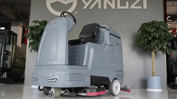 不同型號(hào)洗地機(jī)都有什么作用？