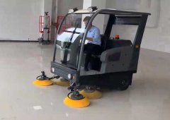 電動(dòng)掃地車廠家哪家好？價(jià)格怎么樣
